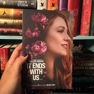 It Ends With Us | Colleen Hoover